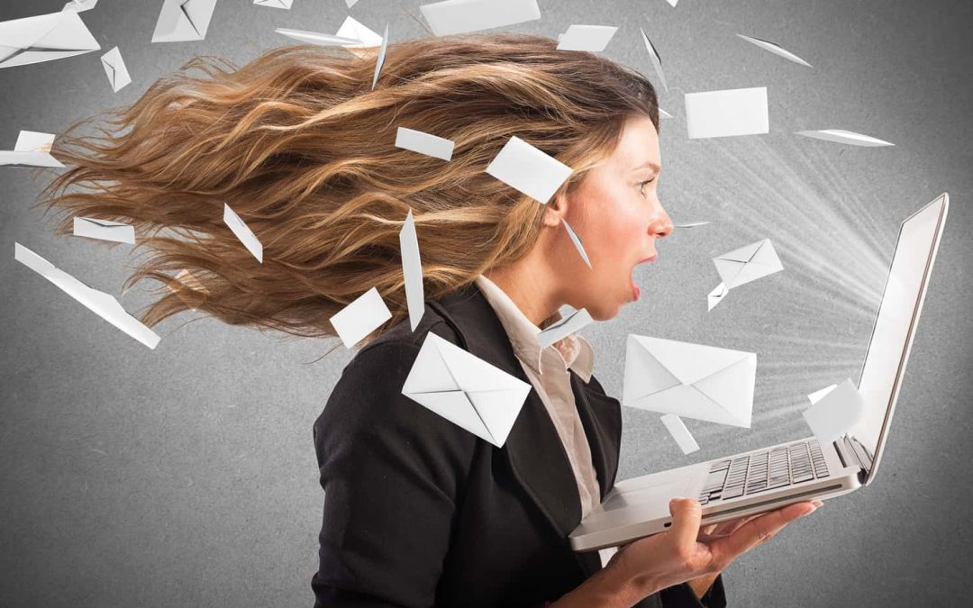 How to Tame Crazy Email Inbox: 5 Hacks to Get More Organized